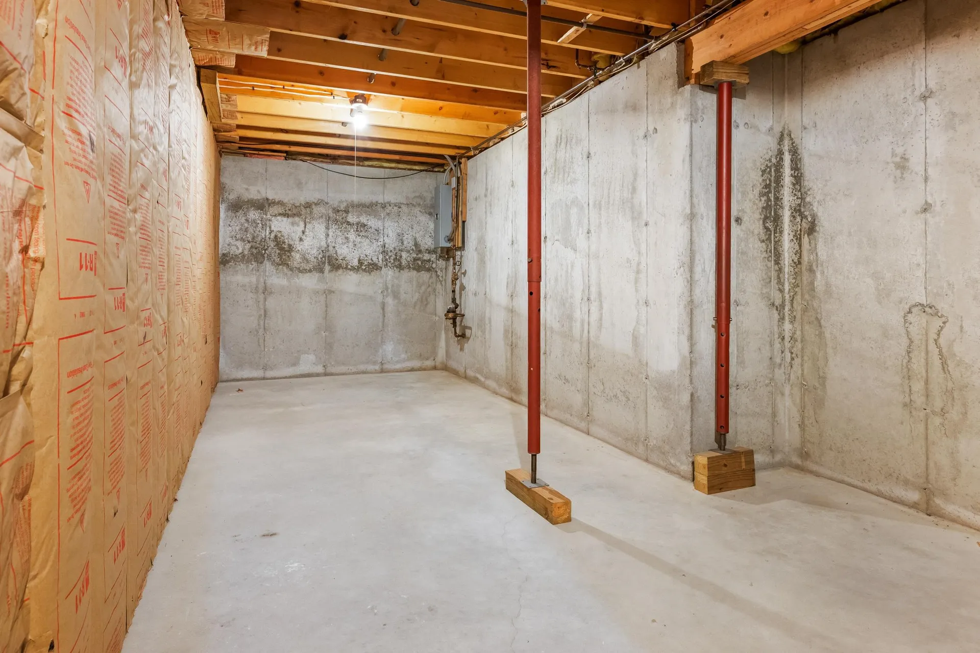 36 Maciver Road Littleton NH 03561