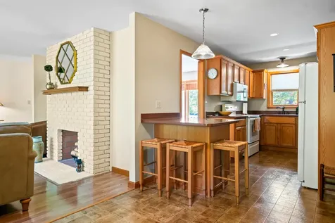 36 Maciver Road Littleton NH 03561