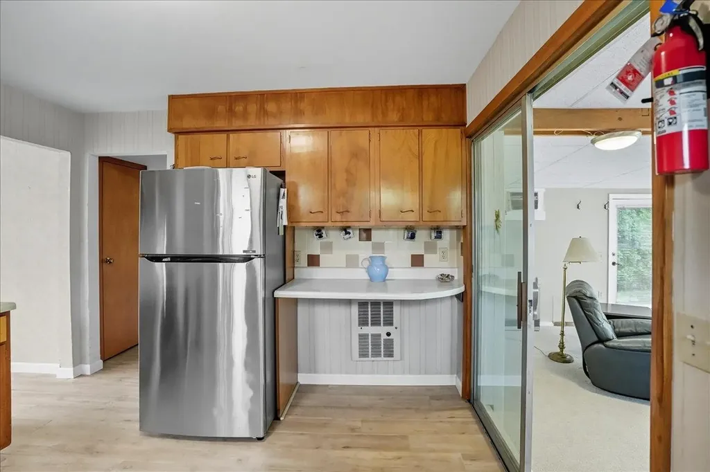 91 Maple Street Essex VT 05452