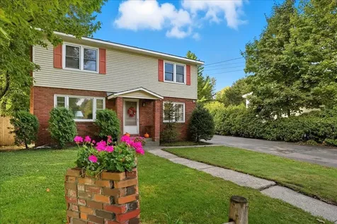 91 Maple Street Essex VT 05452