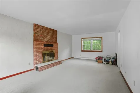 91 Maple Street Essex VT 05452