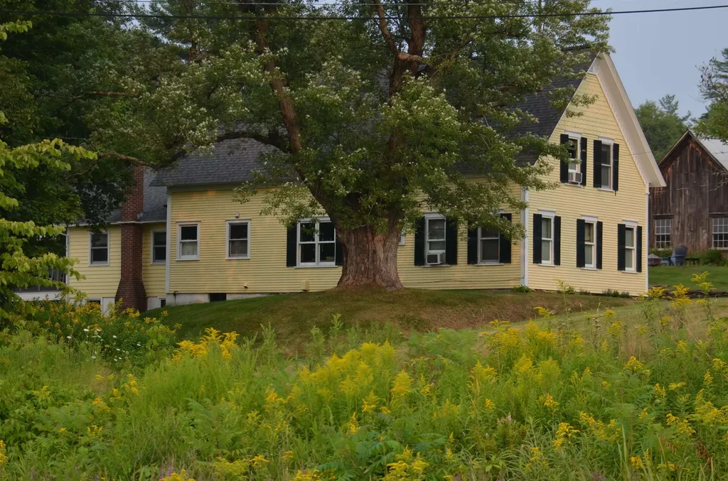 404 Route 10 Orford NH 03777