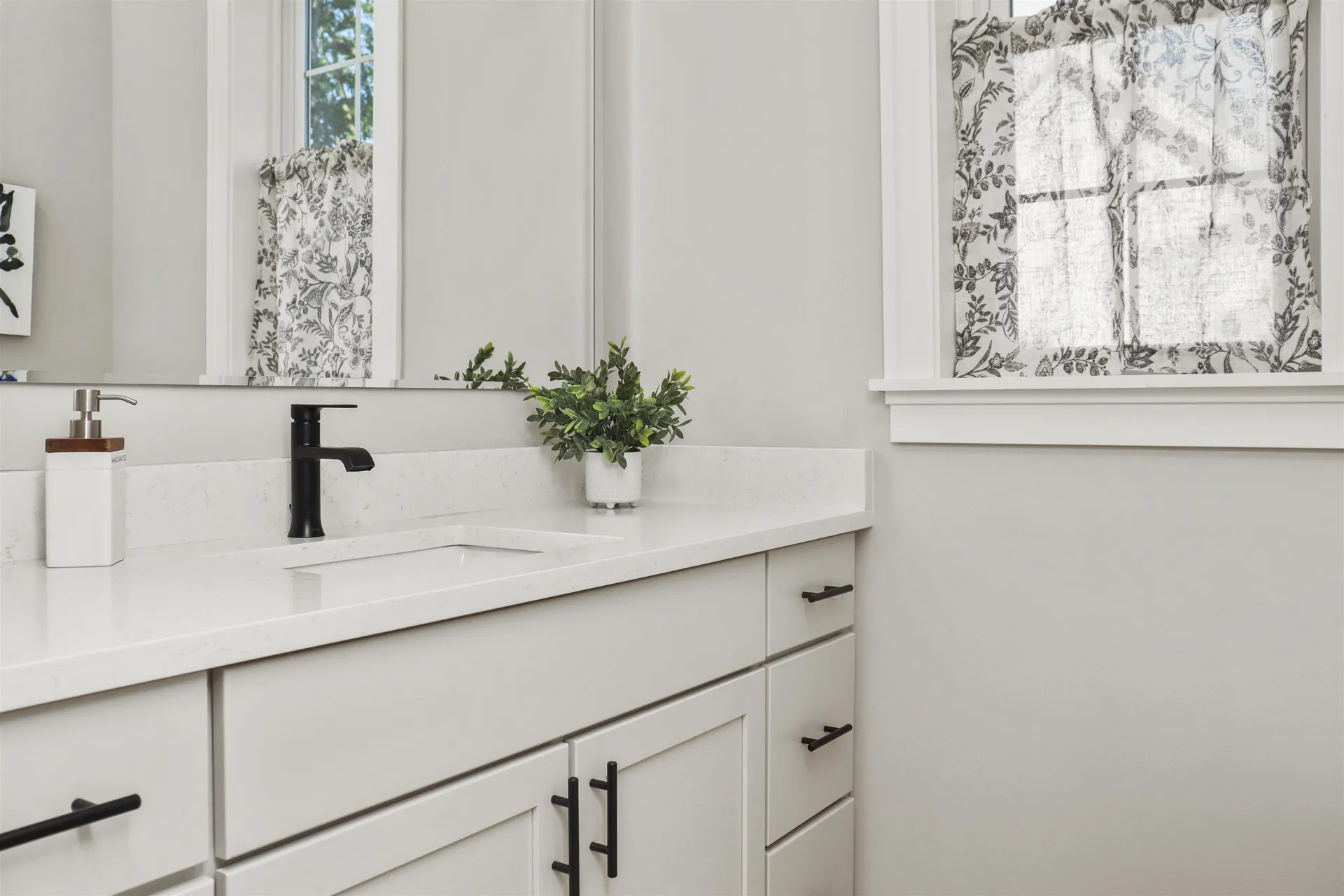 Unit 3 Summerwind Place Greenland NH 03840