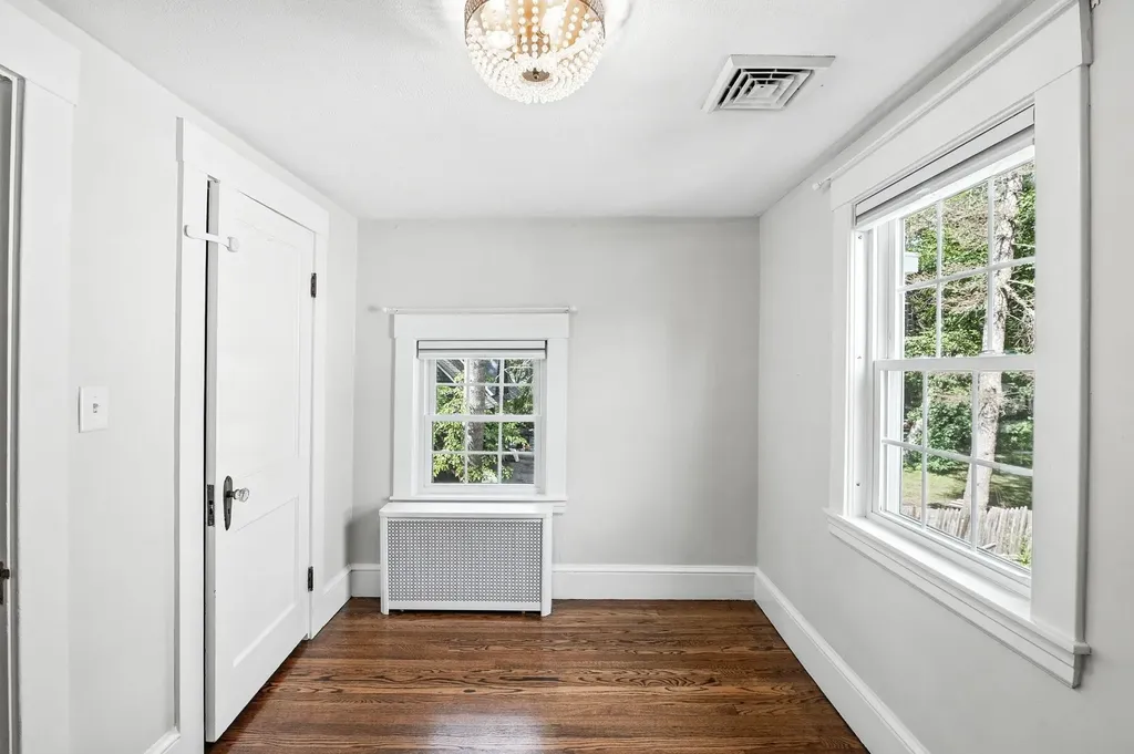 40 Courtland Street Nashua NH 03064