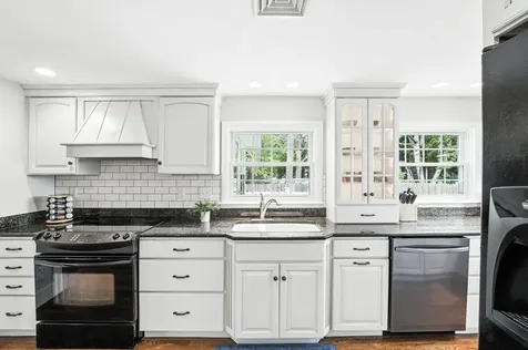 40 Courtland Street Nashua NH 03064