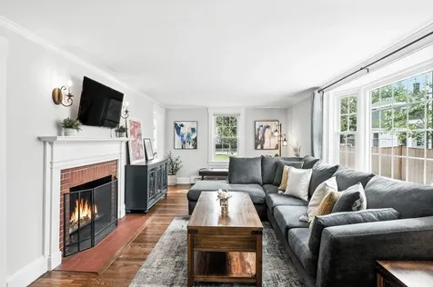 40 Courtland Street Nashua NH 03064