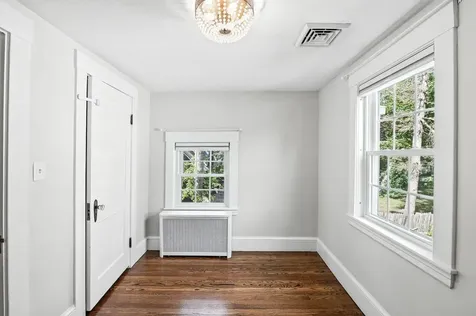 40 Courtland Street Nashua NH 03064