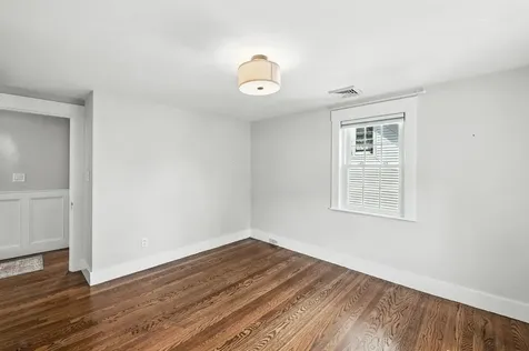 40 Courtland Street Nashua NH 03064