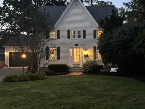 40 Courtland Street Nashua NH 03064
