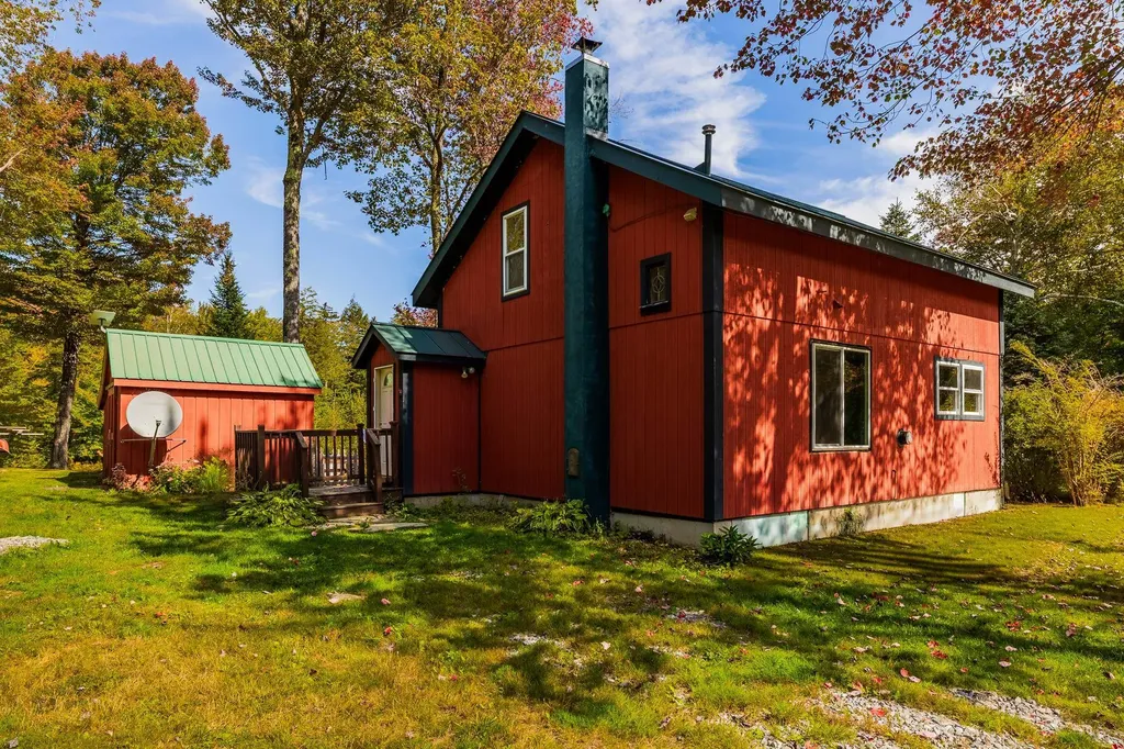 935 Old Manchester Road Peru VT 05152