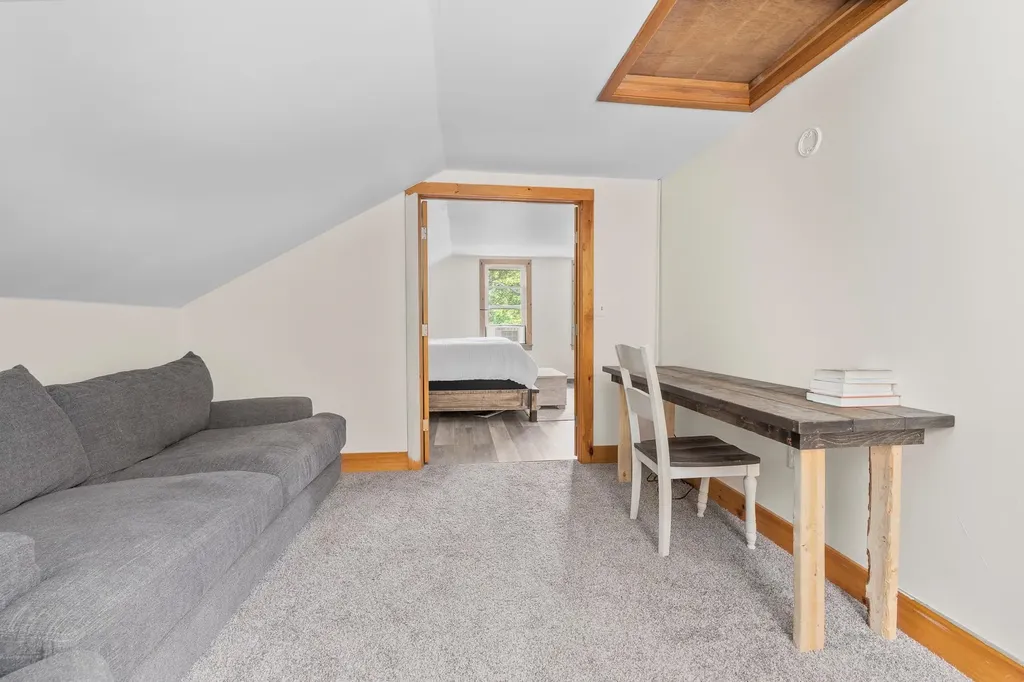 935 Old Manchester Road Peru VT 05152