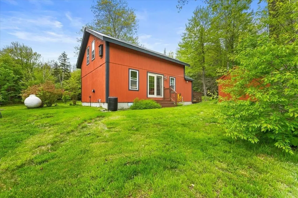 935 Old Manchester Road Peru VT 05152