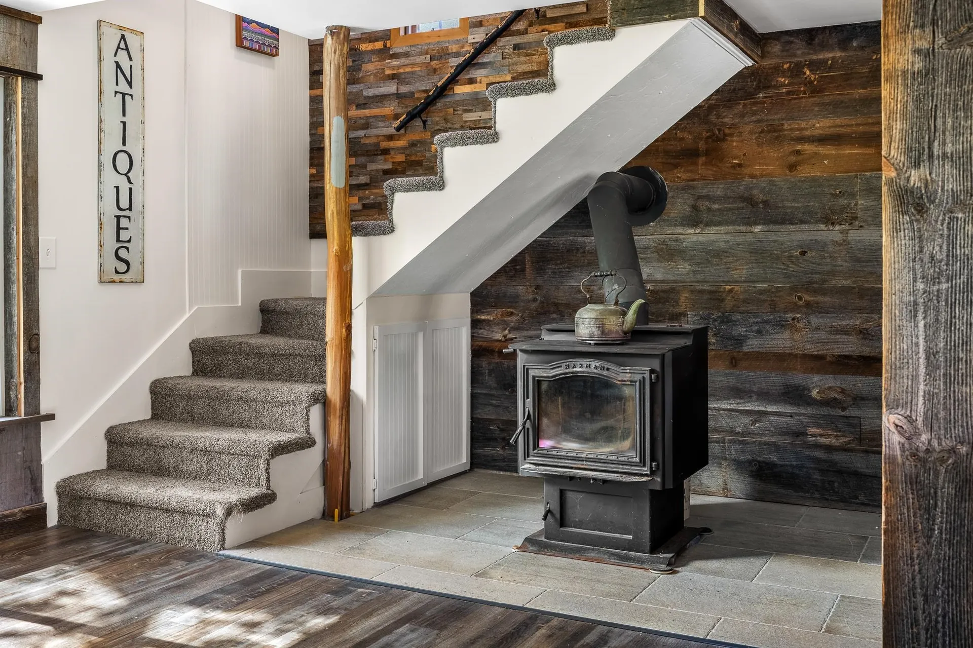 935 Old Manchester Road Peru VT 05152