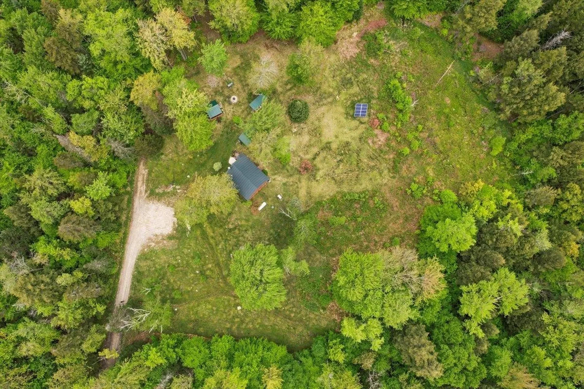 935 Old Manchester Road Peru VT 05152