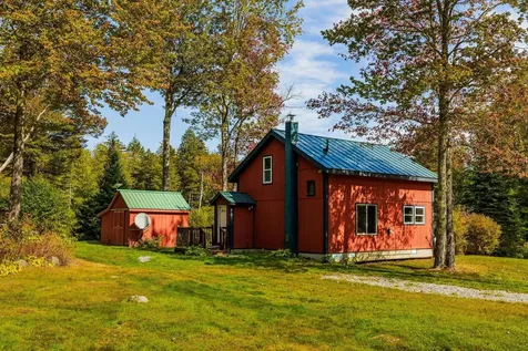 935 Old Manchester Road Peru VT 05152