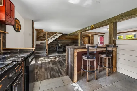 935 Old Manchester Road Peru VT 05152