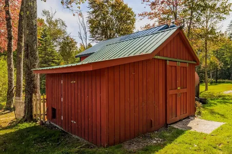 935 Old Manchester Road Peru VT 05152