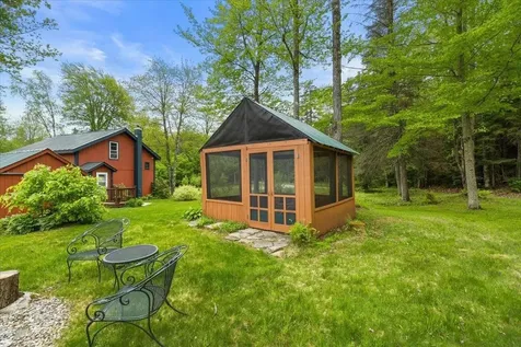 935 Old Manchester Road Peru VT 05152