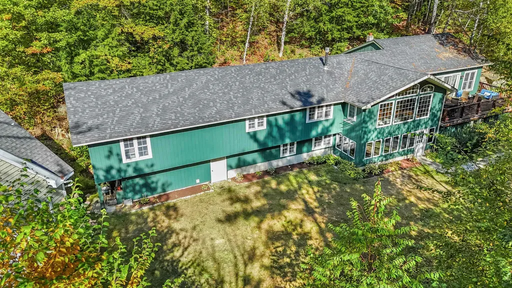 347 Nh Route 175 Holderness NH 03245