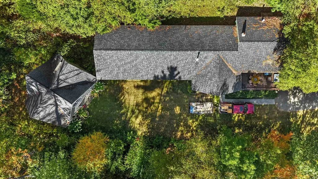 347 Nh Route 175 Holderness NH 03245