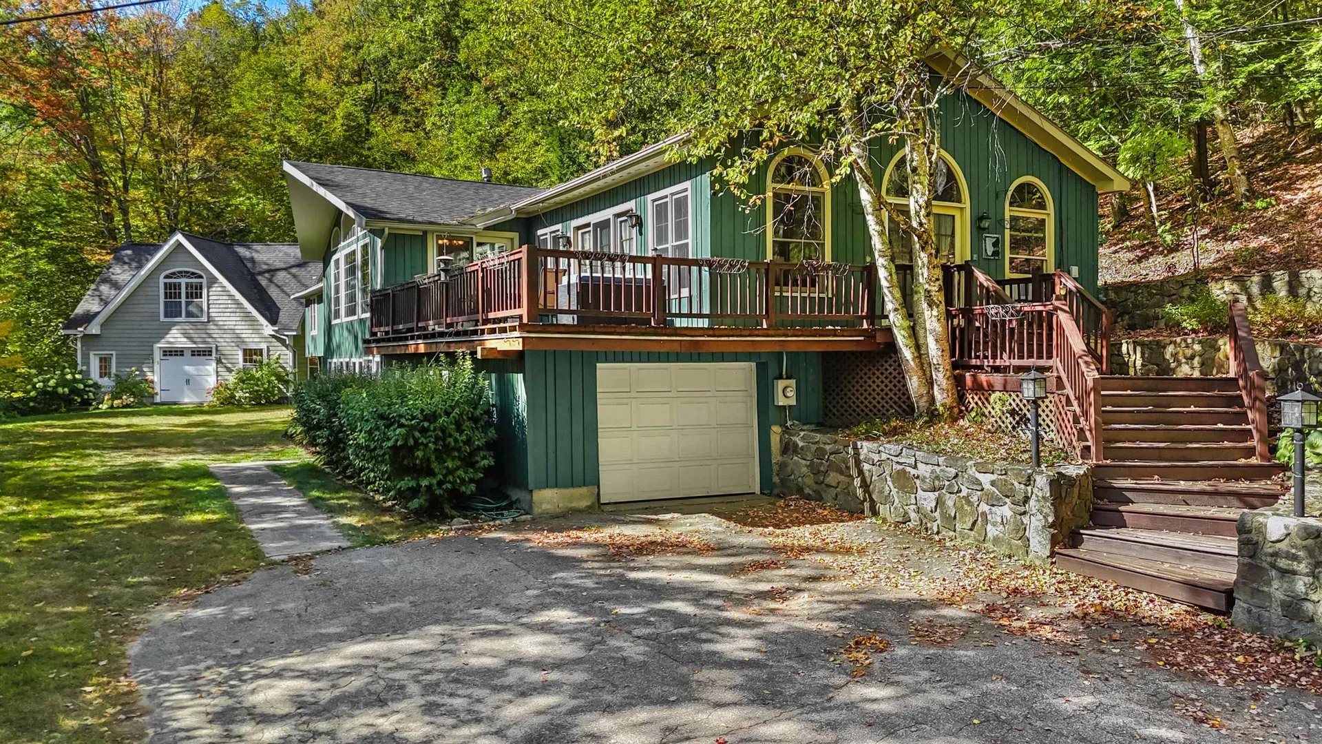 347 Nh Route 175 Holderness NH 03245