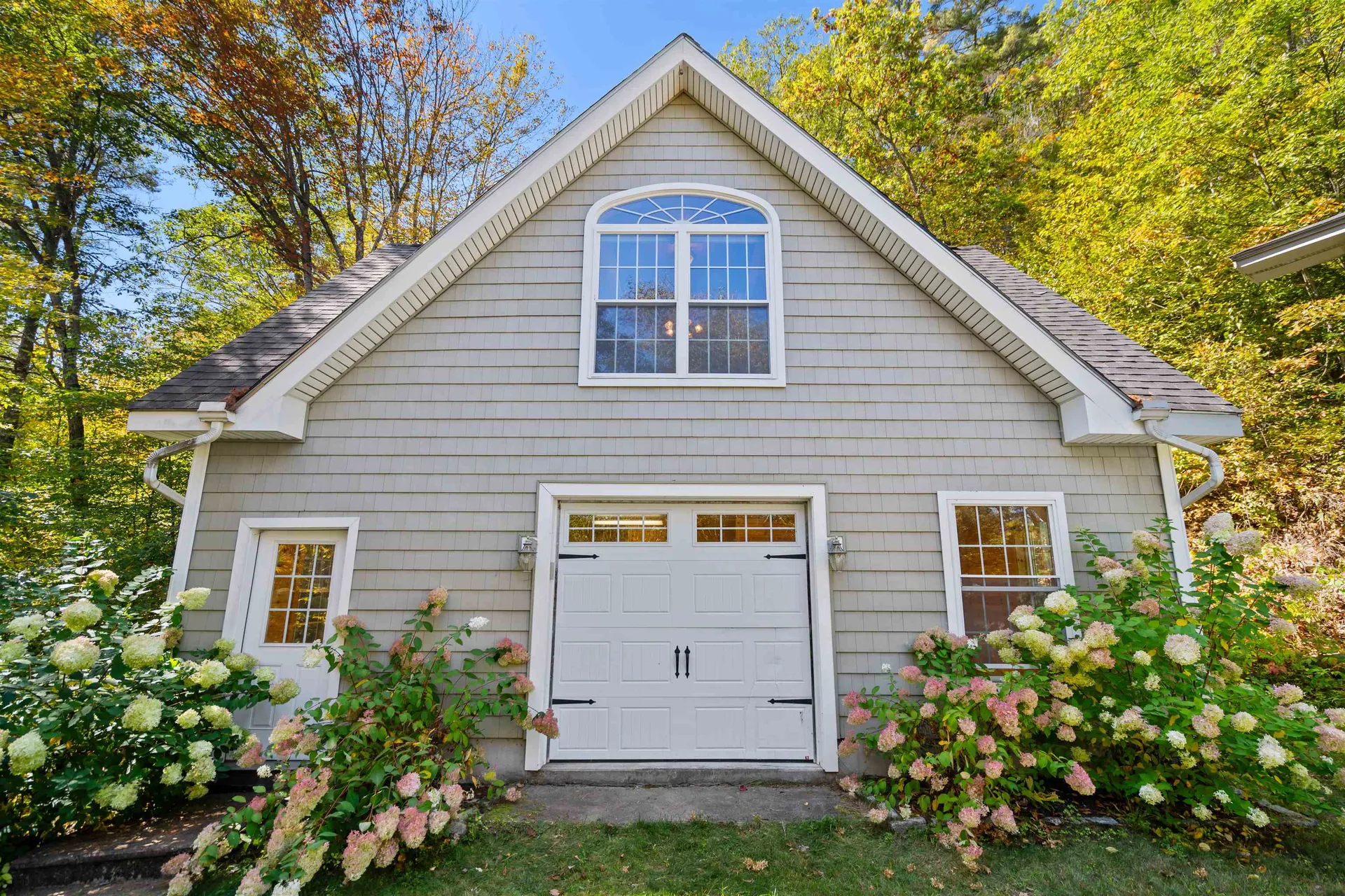 347 Nh Route 175 Holderness NH 03245