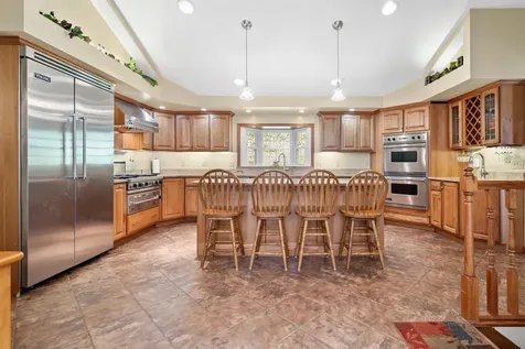 347 Nh Route 175 Holderness NH 03245