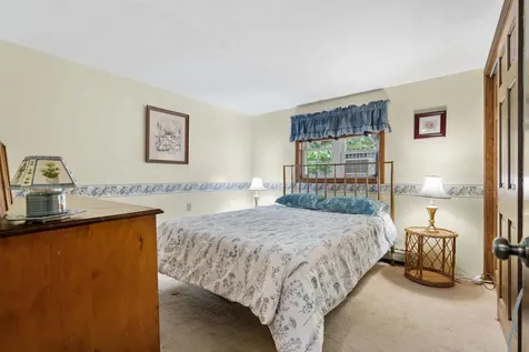 347 Nh Route 175 Holderness NH 03245