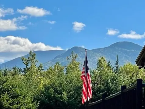 70 Sugarloaf Drive Carroll NH 03595