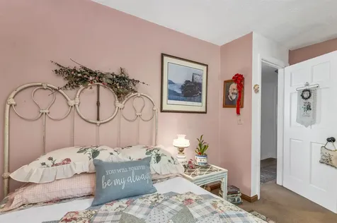 261 Hackett Hill Road Hooksett NH 03106