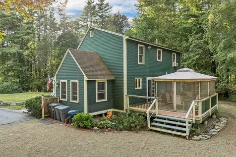 261 Hackett Hill Road Hooksett NH 03106