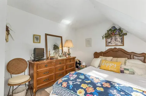 261 Hackett Hill Road Hooksett NH 03106