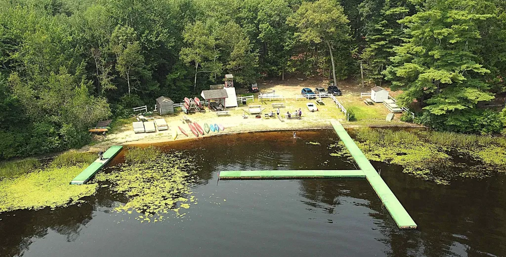 12 W Shore Park Road Kingston NH 03848