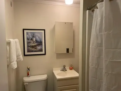 12 W Shore Park Road Kingston NH 03848