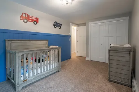 9 Holstein Avenue Londonderry NH 03053