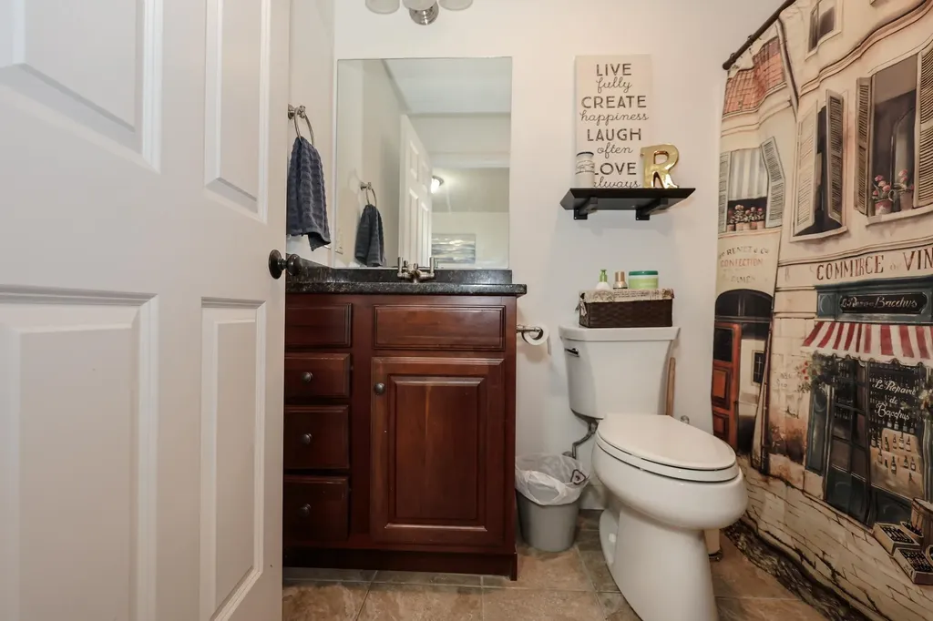 49 Old Mill Road Lee NH 03861