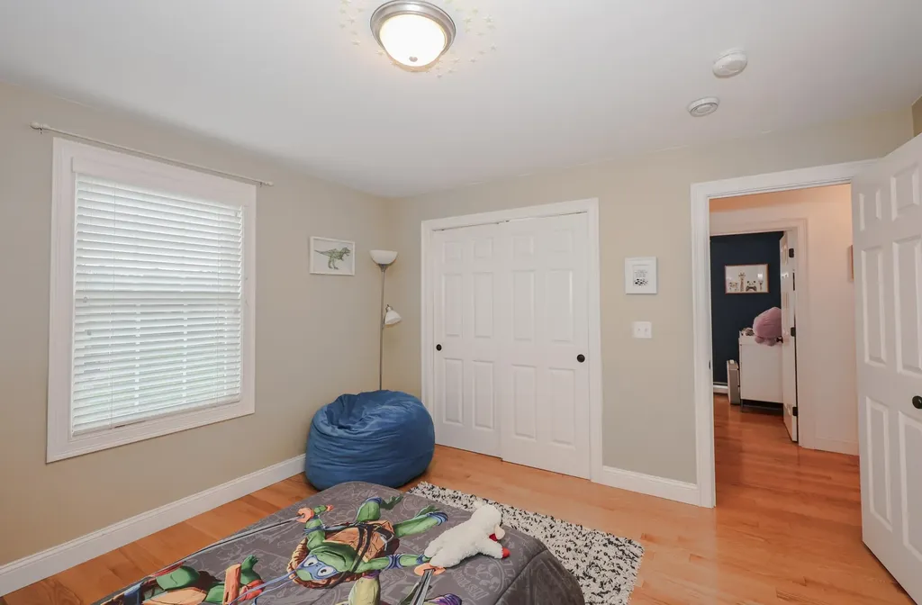 49 Old Mill Road Lee NH 03861