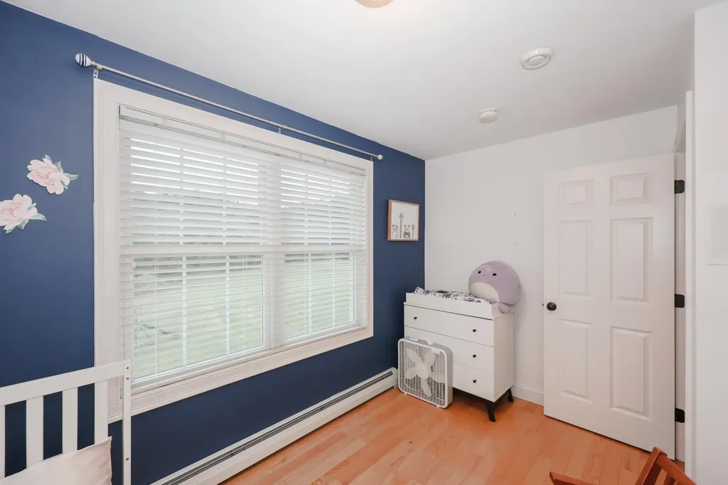 49 Old Mill Road Lee NH 03861