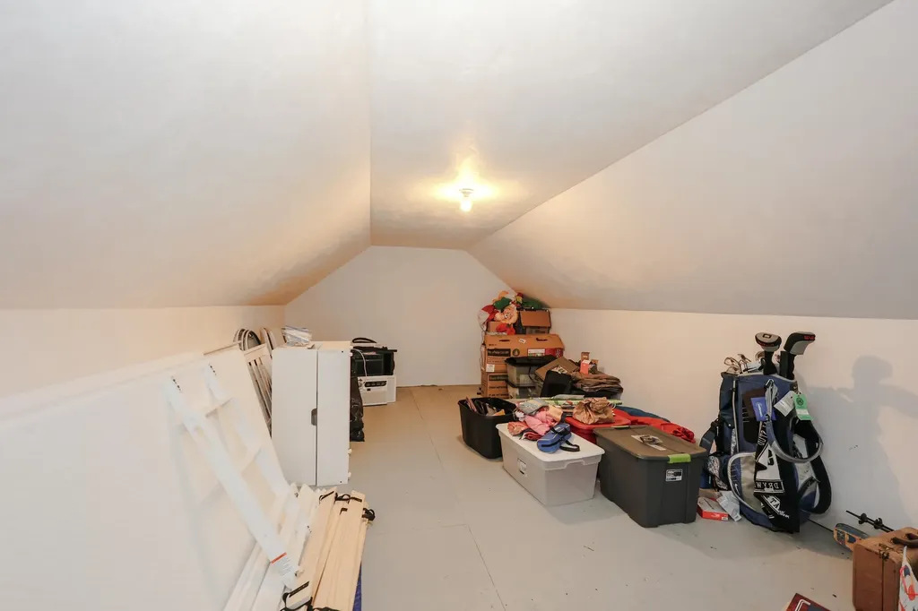 49 Old Mill Road Lee NH 03861