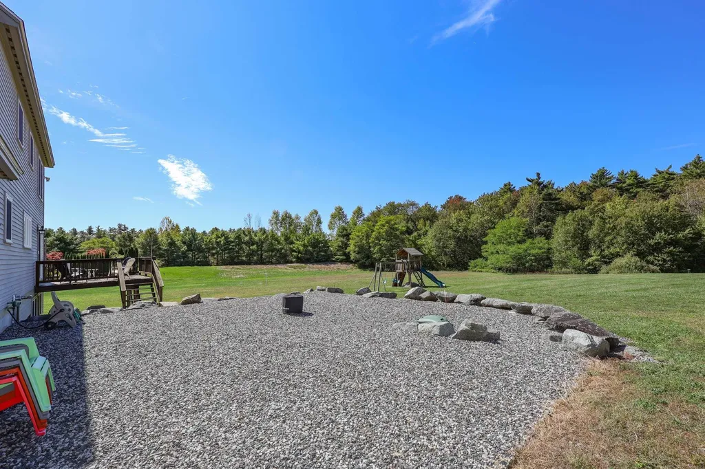 49 Old Mill Road Lee NH 03861