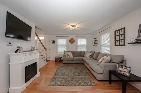 49 Old Mill Road Lee NH 03861