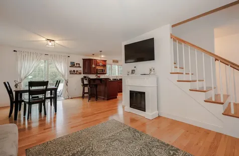 49 Old Mill Road Lee NH 03861