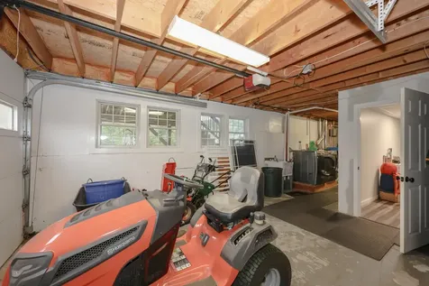 49 Old Mill Road Lee NH 03861