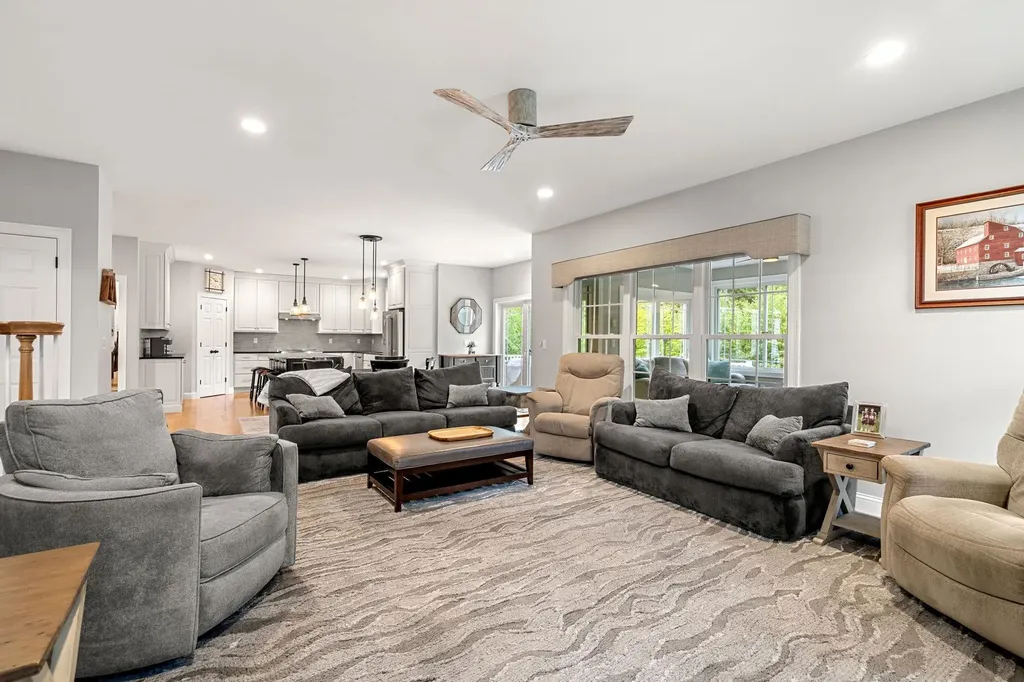 24 Summer Lane Bow NH 03304