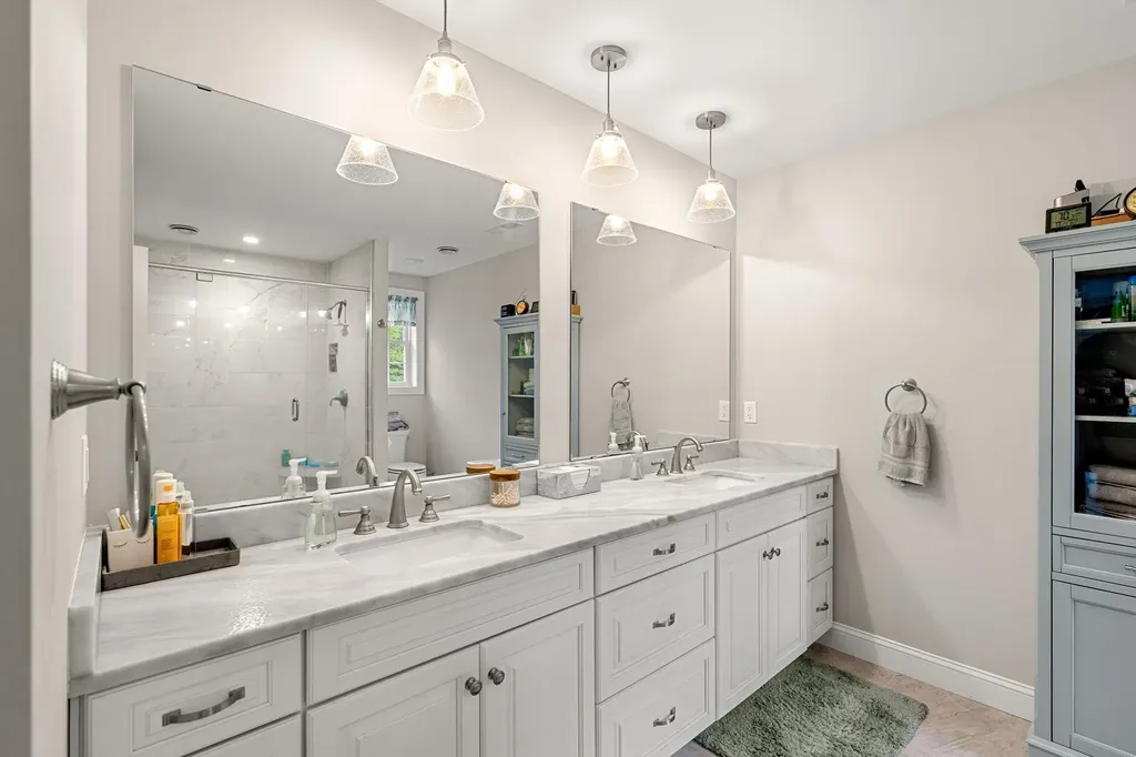 24 Summer Lane Bow NH 03304