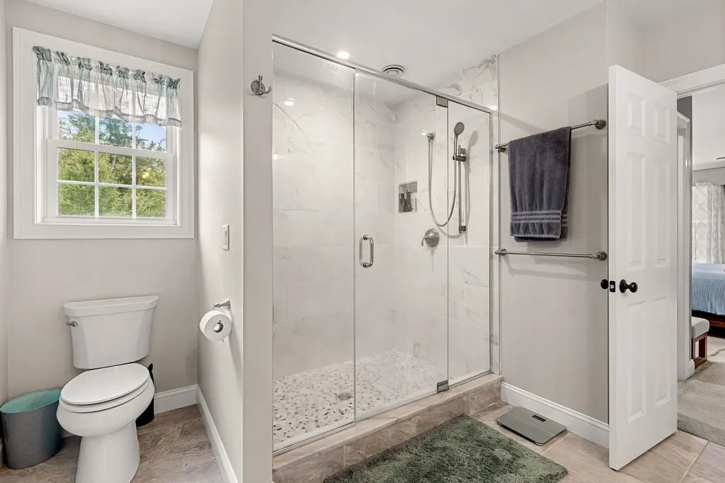 24 Summer Lane Bow NH 03304