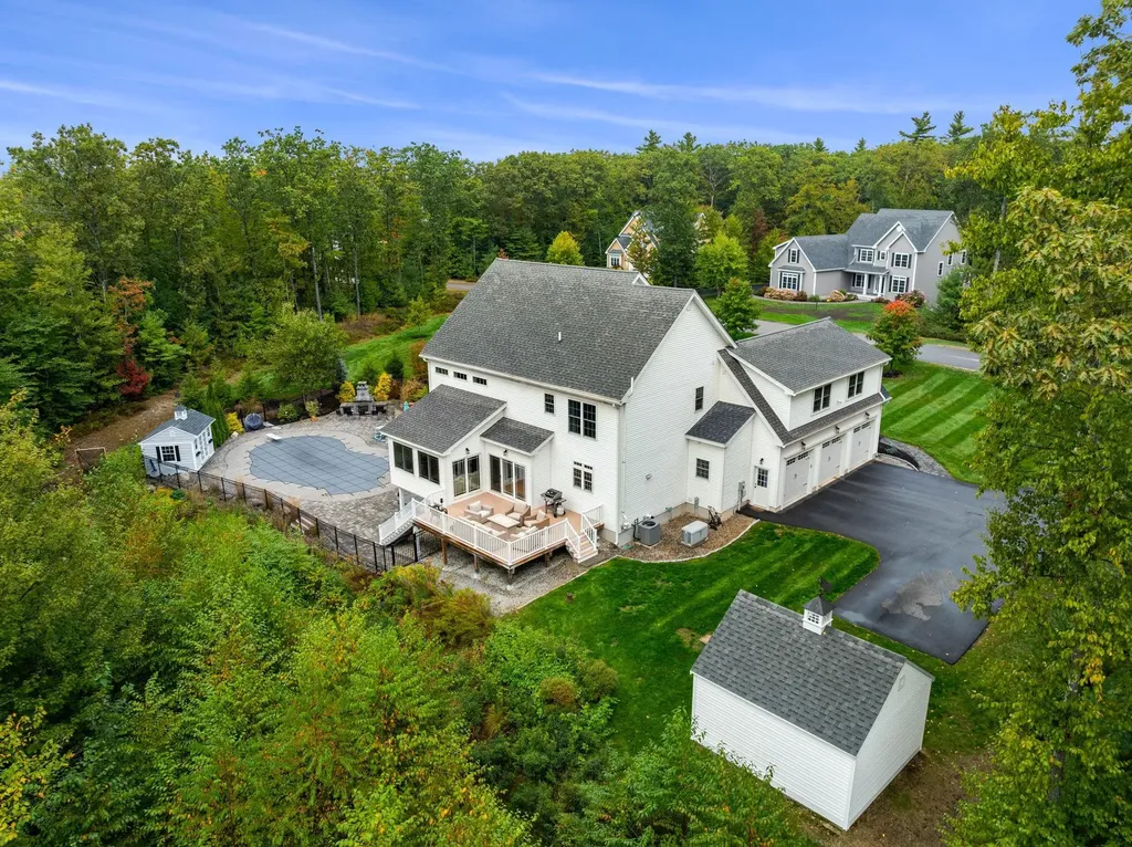 24 Summer Lane Bow NH 03304
