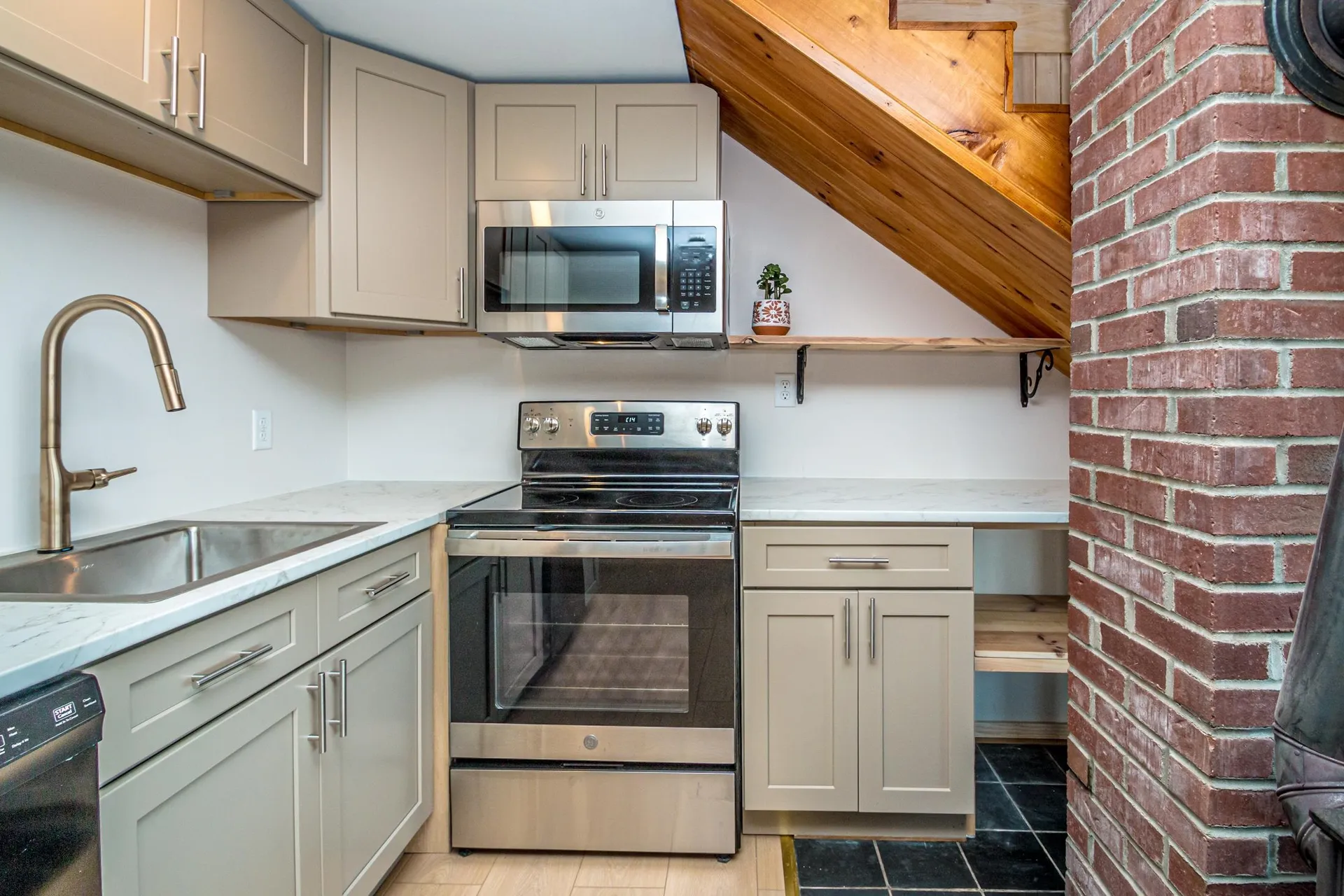 441 Baptist Hill Road Lunenburg VT 05906