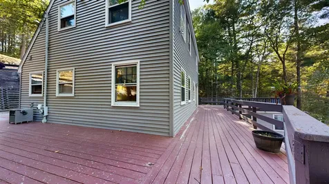 113 Lakeview Drive Nottingham NH 03290