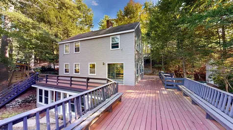 113 Lakeview Drive Nottingham NH 03290